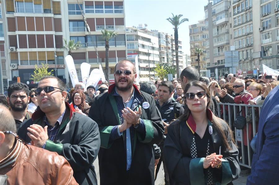 Türkiye Adaletini Arıyor İzmir Mitingi Büyük Bir Coşkuyla Gerçekleştirildi