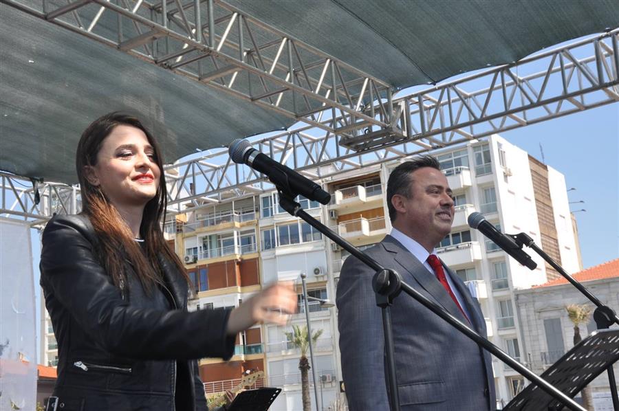 Türkiye Adaletini Arıyor İzmir Mitingi Büyük Bir Coşkuyla Gerçekleştirildi