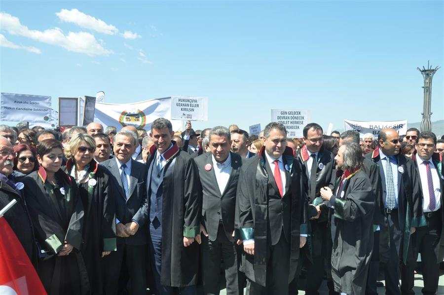 Türkiye Adaletini Arıyor İzmir Mitingi Büyük Bir Coşkuyla Gerçekleştirildi