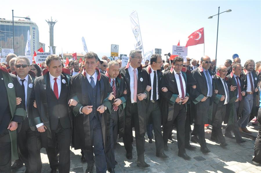 Türkiye Adaletini Arıyor İzmir Mitingi Büyük Bir Coşkuyla Gerçekleştirildi