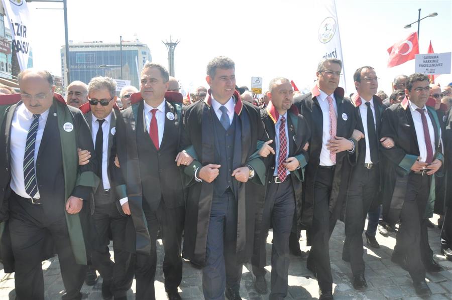 Türkiye Adaletini Arıyor İzmir Mitingi Büyük Bir Coşkuyla Gerçekleştirildi