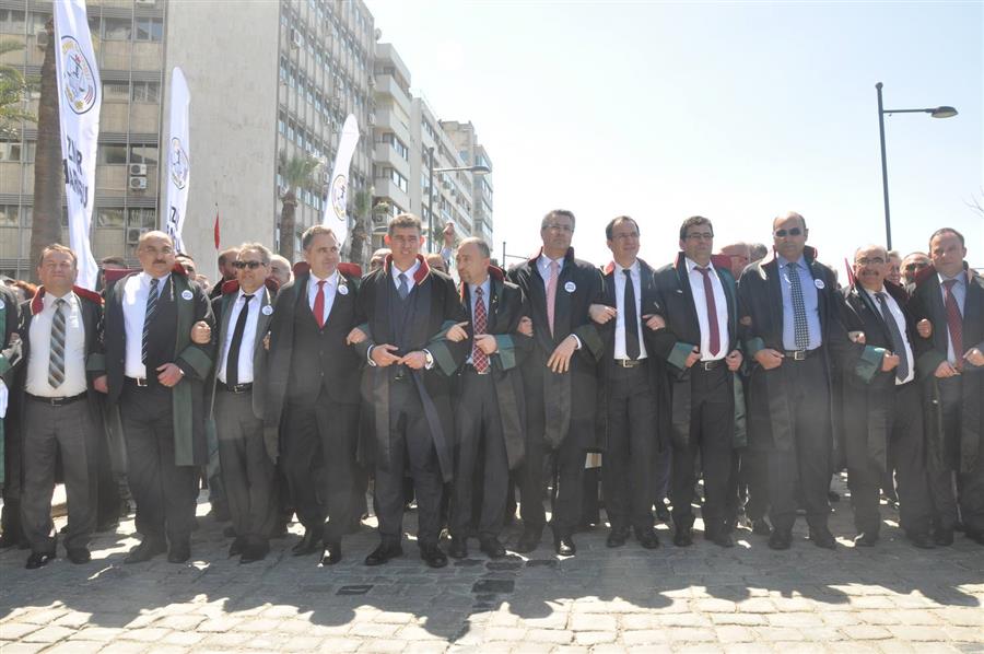 Türkiye Adaletini Arıyor İzmir Mitingi Büyük Bir Coşkuyla Gerçekleştirildi