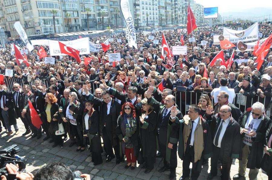 Türkiye Adaletini Arıyor İzmir Mitingi Büyük Bir Coşkuyla Gerçekleştirildi