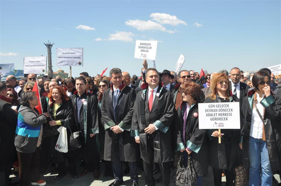 Türkiye Adaletini Arıyor İzmir Mitingi Büyük Bir Coşkuyla Gerçekleştirildi