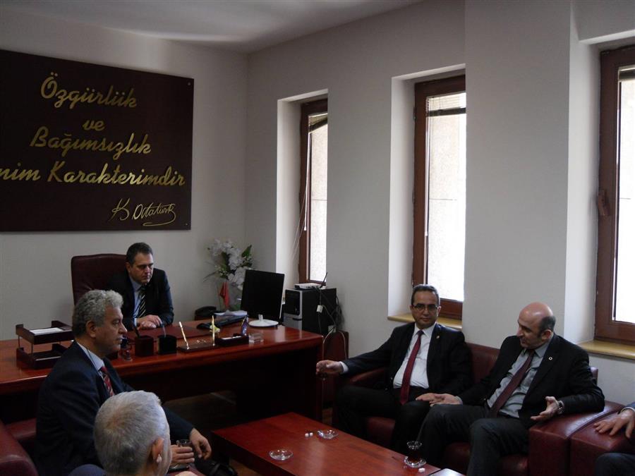 Laikliğin İlan Edildiği Günde Laiklik Yargılandı