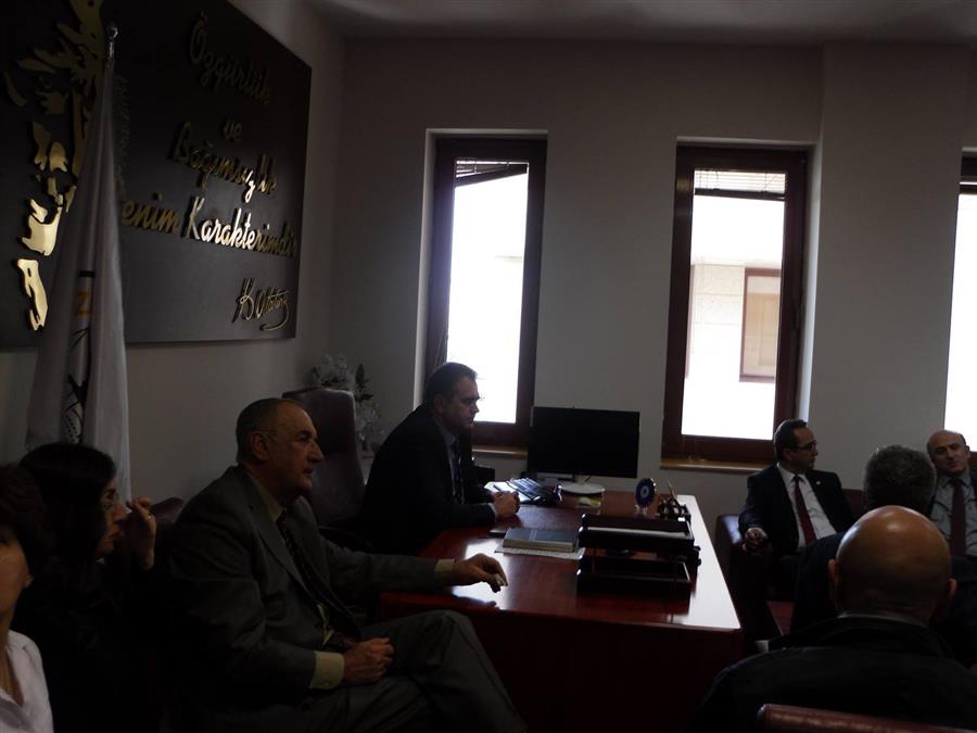 Laikliğin İlan Edildiği Günde Laiklik Yargılandı