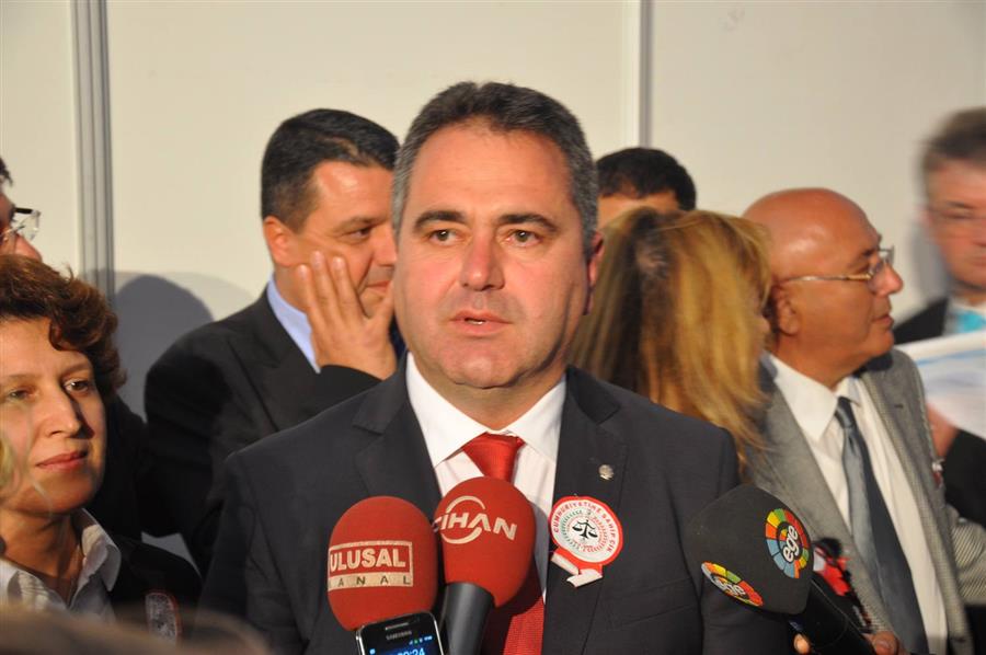 İzmir Barosu 2014 Yılı Olağan Genel Kurulu Tamamlandı