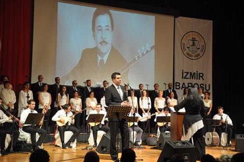 İzmir Barosu Türk Halk Müziği Topluluğu Konseri Yapıldı