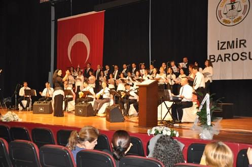 İzmir Barosu Türk Halk Müziği Topluluğu Konseri Yapıldı