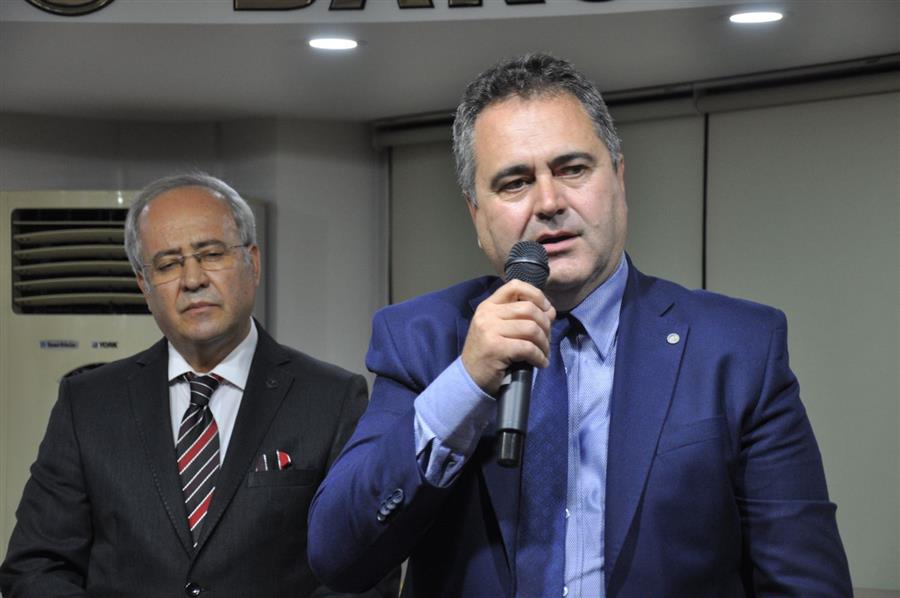 İzmir Barosu’ndan Atatürk ve Müzik Söyleşisi 