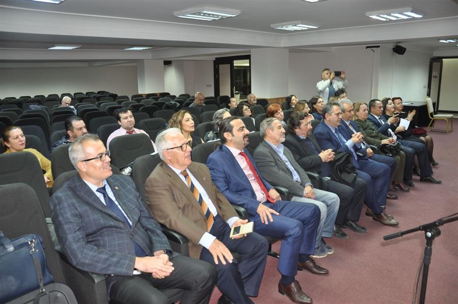 İzmir Barosu’ndan Atatürk ve Müzik Söyleşisi 