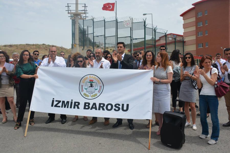 Meslektaşlarımızın Uğradığı Kötü Muamele Nedeniyle Harmandalı Geri Gönderme Merkezi