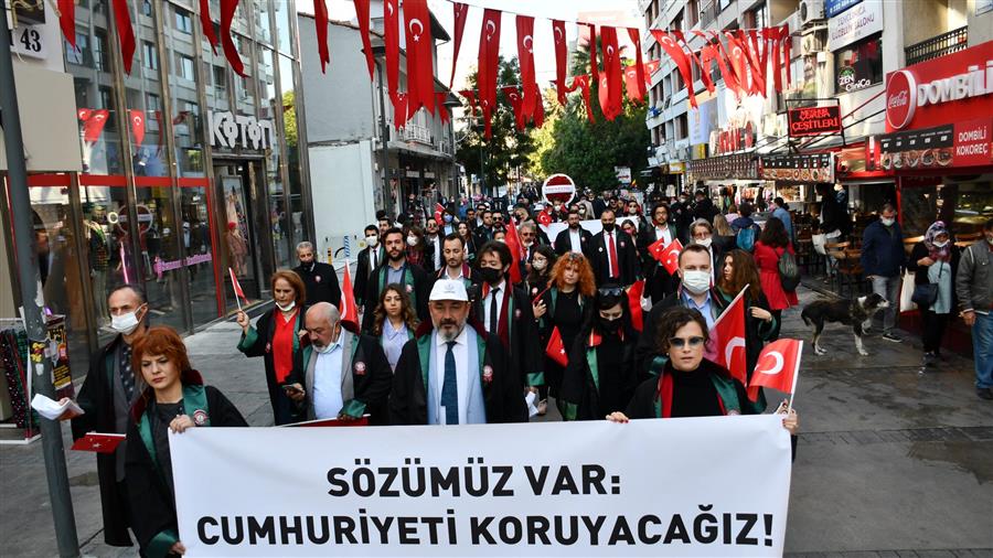 Cumhuriyet Korteji