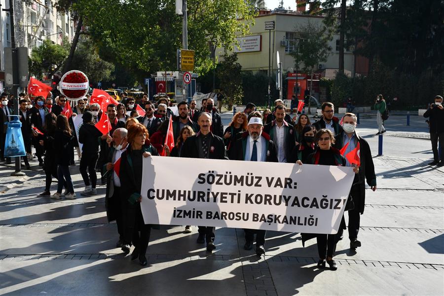 Cumhuriyet Korteji