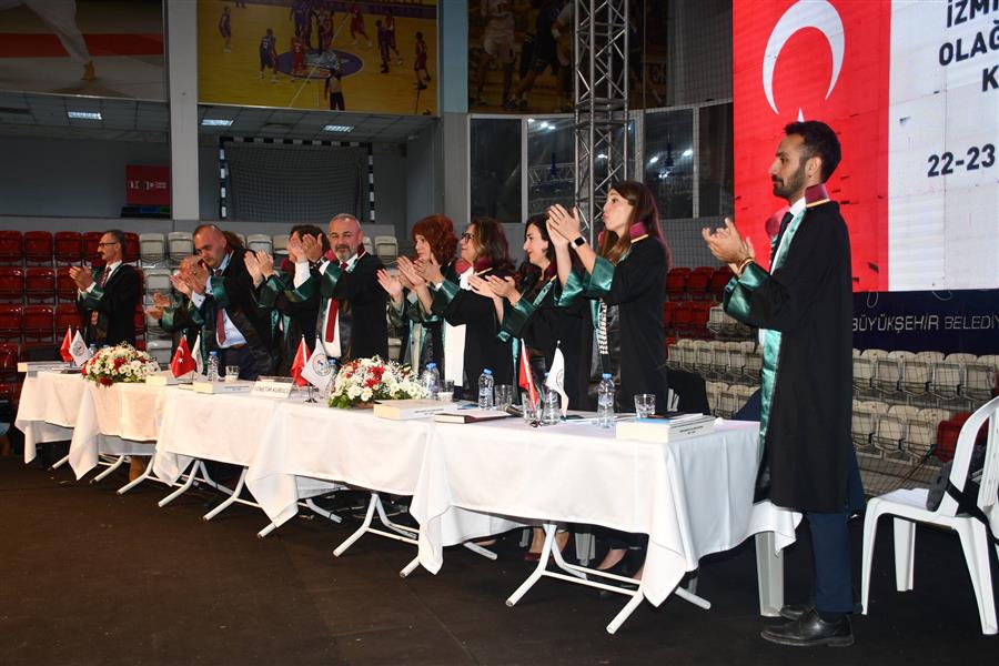 Çağdaş Avukatlar Grubu İzmir Barosu Seçimlerini Yeniden Kazandı