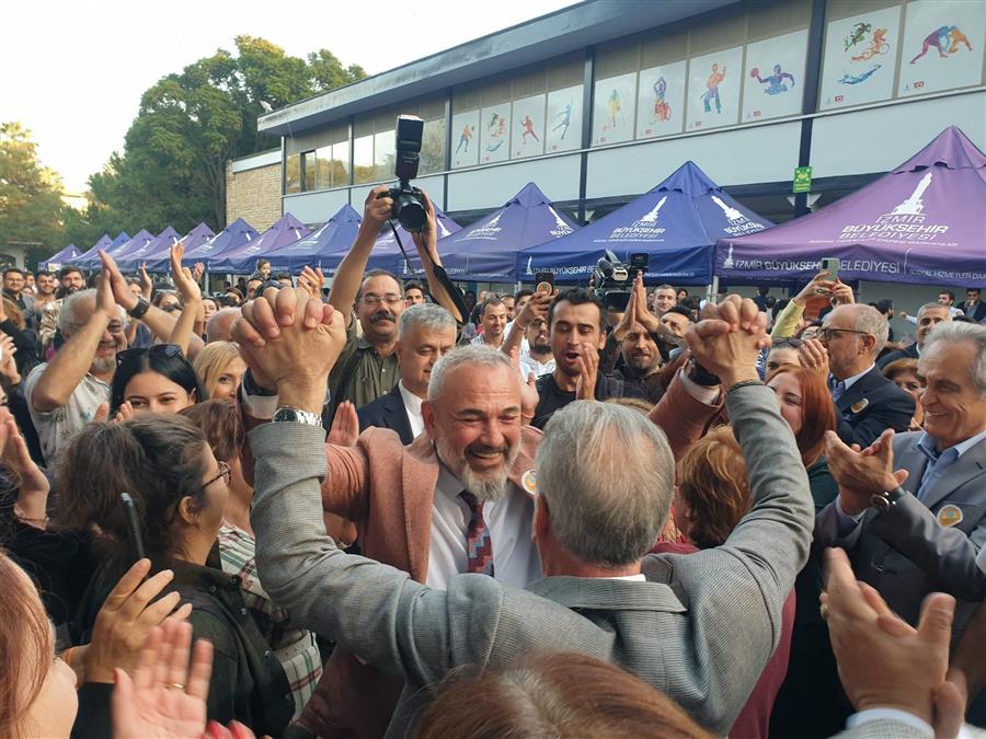 Çağdaş Avukatlar Grubu İzmir Barosu Seçimlerini Yeniden Kazandı
