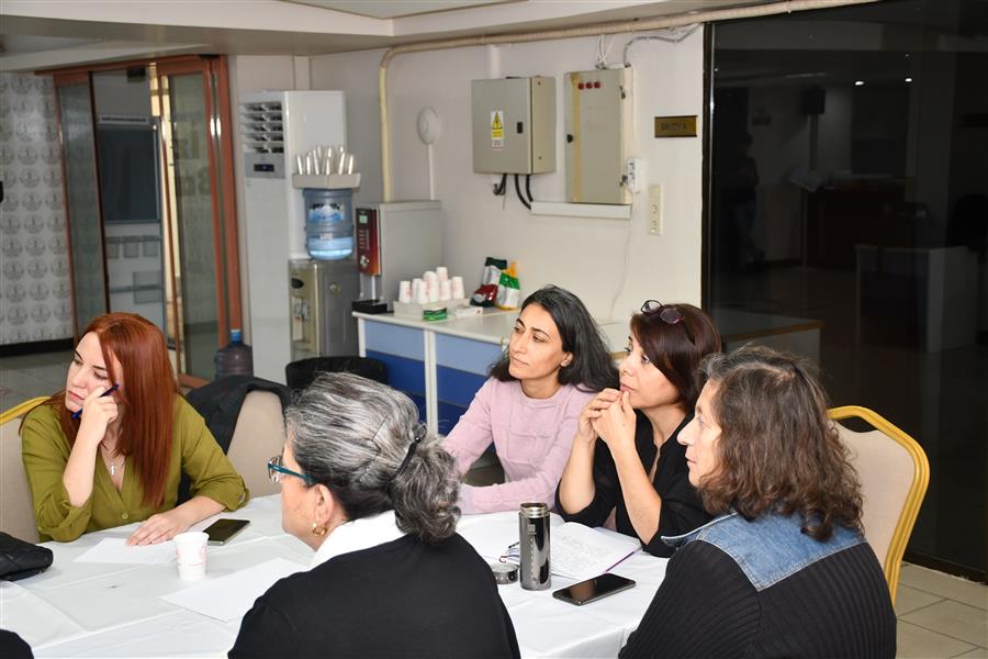 Çocuk Adalet Sisteminin Güncel Sorunları ve Çözüm Önerileri Çalıştayı İzmir Barosunda Yapıldı