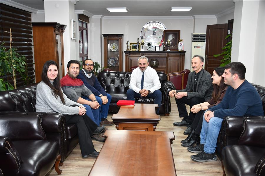 İzmir Barosu Tiyatro Topluluğu Baromuzu Ziyaret Etti