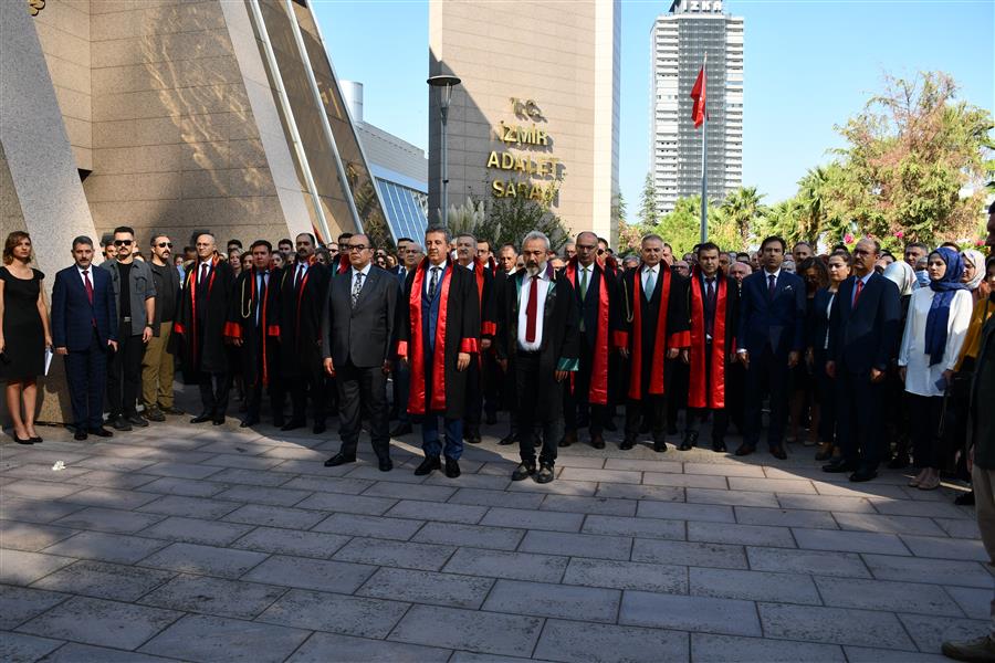 Avukatların Sesi Bu Ülkenin Özgürlüğü, Demokrasisi ve Hukuk Devleti İçin Gereklidir. Susmayacağız! 