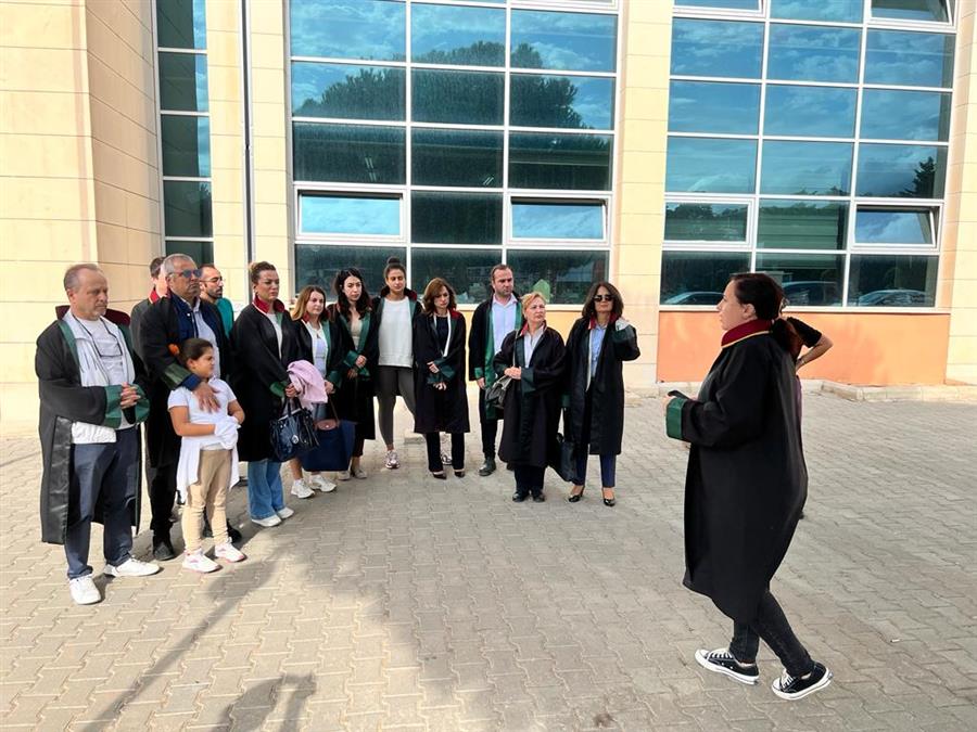 Yargı Eliyle Darbe Girişimi İlçe Adliyeleri Önlerinde Protesto Edildi