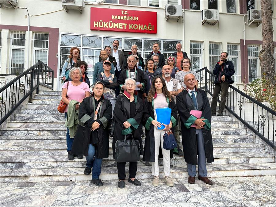 Yargı Eliyle Darbe Girişimi İlçe Adliyeleri Önlerinde Protesto Edildi