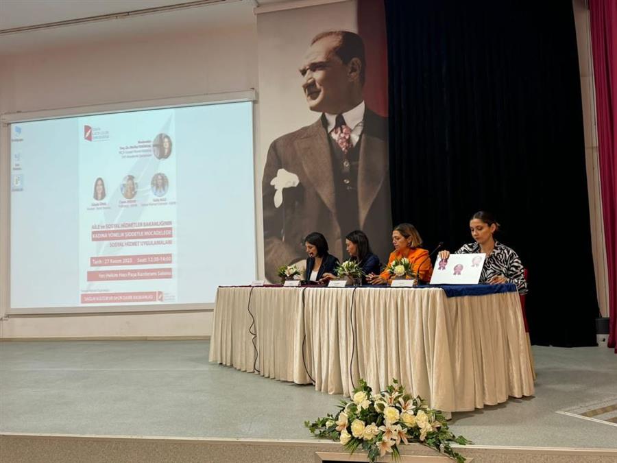 “Kadına Yönelik Şiddetle Mücadelede Sosyal Hizmet Uygulamaları” Konulu Etkinliğe Katıldık