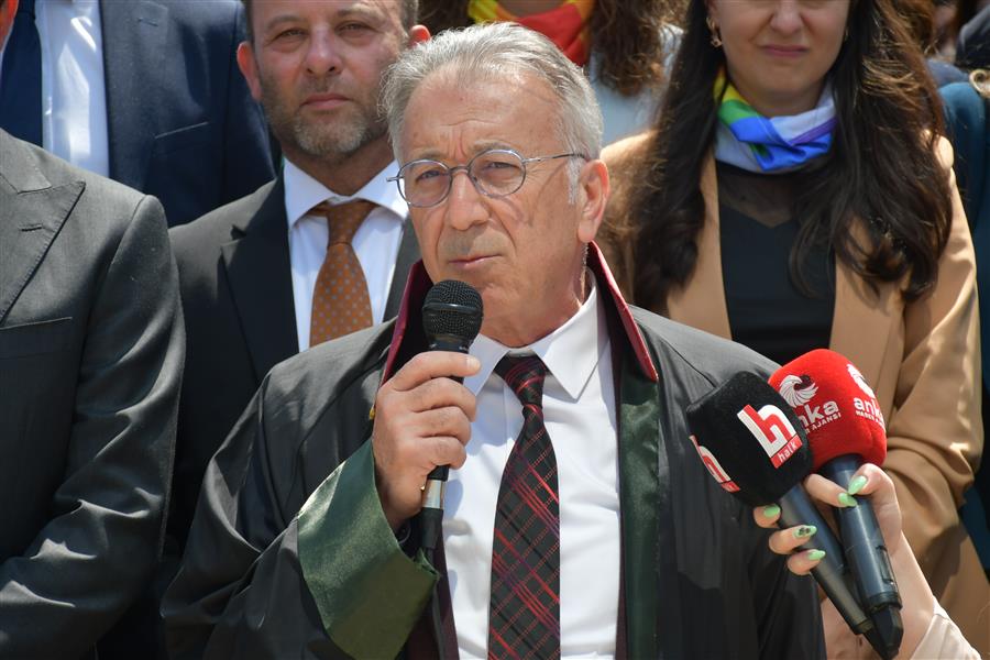 "NEFRETE İNAT, YAŞASIN HAYAT" BERAAT ETTİ