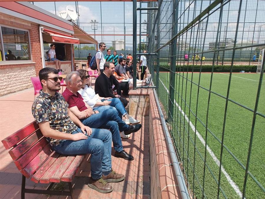 İzmir Barosu 32. Geleneksel Halı Saha Turnuvası Başladı