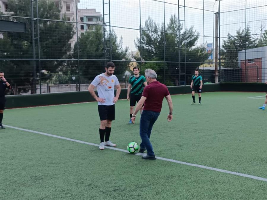 İzmir Barosu 32. Geleneksel Halı Saha Turnuvası Başladı