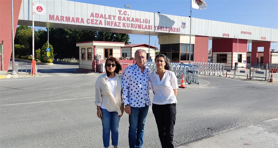 İzmir Barosu Yönetimi Marmara (Silivri) Cezaevindeki Meslektaşlarımızı Ziyaret Etti