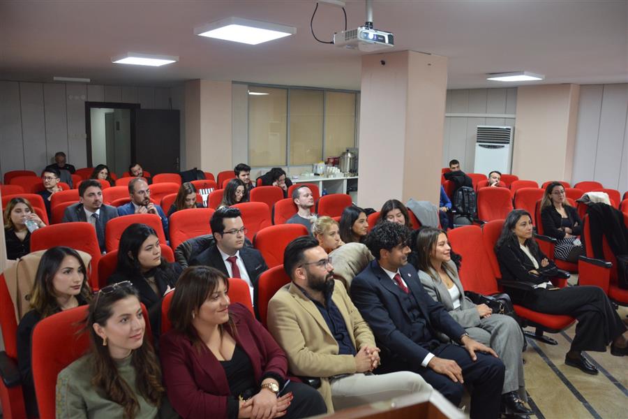 İzmir Barosu Genç Avukatlar Meclisi Seçimli Olağan Genel Kurulu Gerçekleştirildi