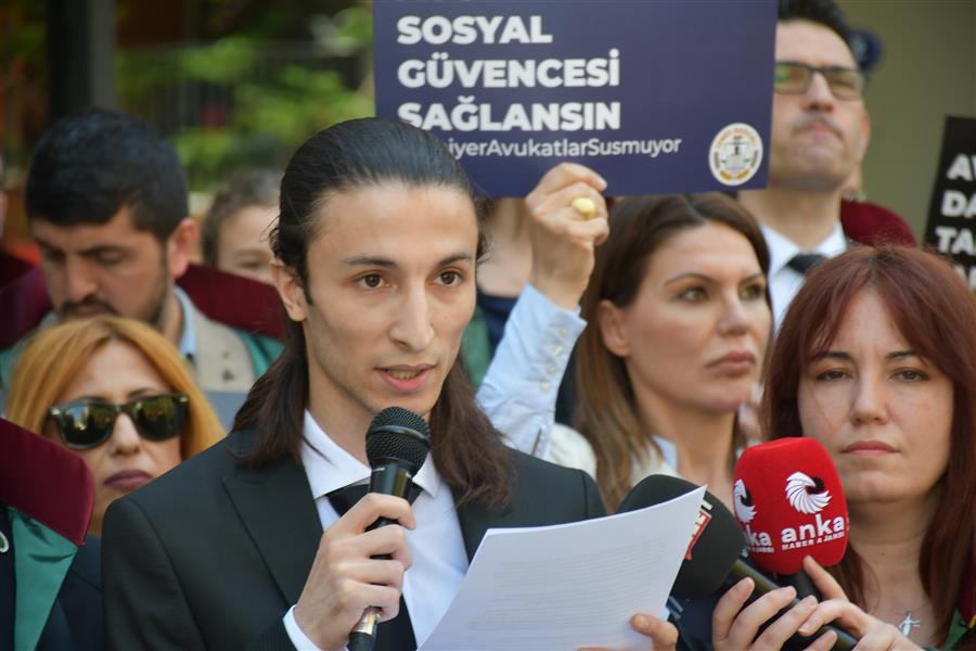 Stajyer Avukatlar: "Bu Düzeni Değiştireceğiz!"