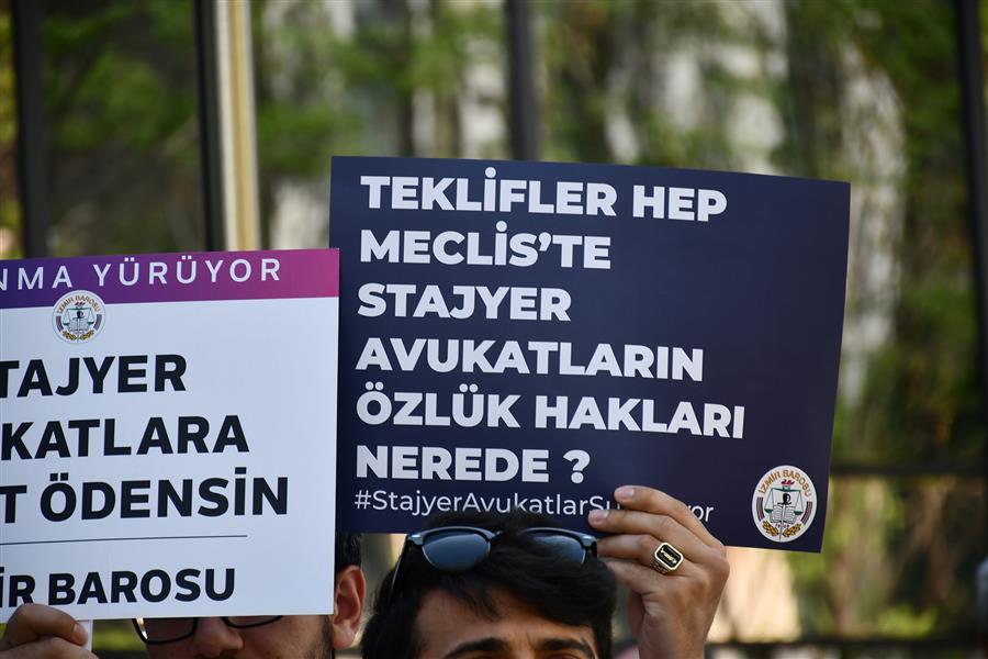 Stajyer Avukatlar: "Bu Düzeni Değiştireceğiz!"