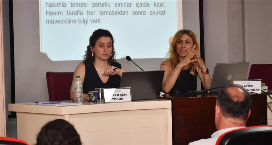 İşçi Avukatların Avukatlık Kanunu ve TBB Meslek Kuralları Bağlamında Sorumluluklarının Çerçevesinin Değerlendirilmesi Konulu Panel Düzenlendi