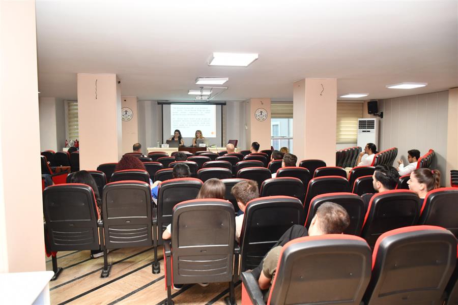 İşçi Avukatların Avukatlık Kanunu ve TBB Meslek Kuralları Bağlamında Sorumluluklarının Çerçevesinin Değerlendirilmesi Konulu Panel Düzenlendi
