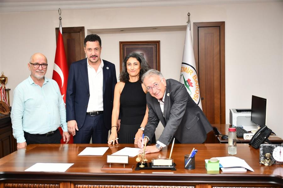 İzmir Avukatları Yardımlaşma ve Dayanışma Vakfından Adli Yardım Bütçesine Bağış