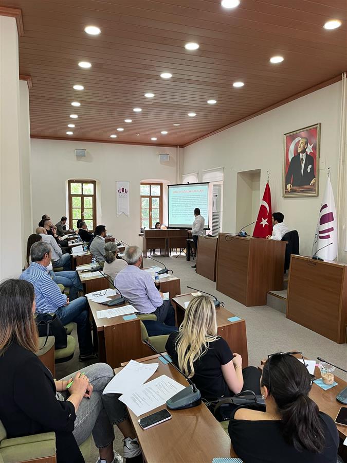 İzmir Barosundan Urla ve Seferihisar