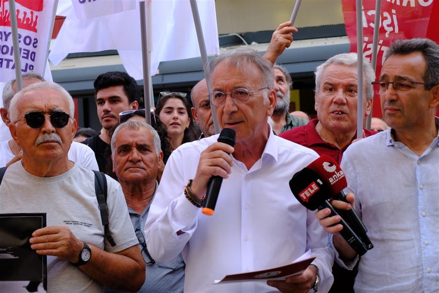 İzmir Emek ve Demokrasi Güçleri’nden Madleen Gemisi İçin Basın Açıklaması: “İsrail