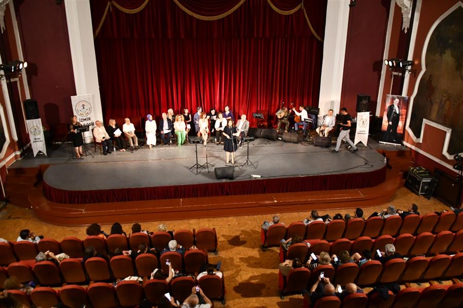 İzmir Barosu Şiir Grubu, Şair Hukukçuların Sesi Oldu 
